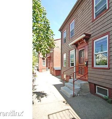 124 Otis st Apt 0 1