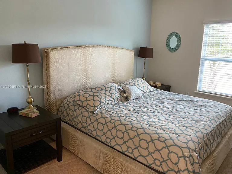 8967 Shine Dr — Photo 6