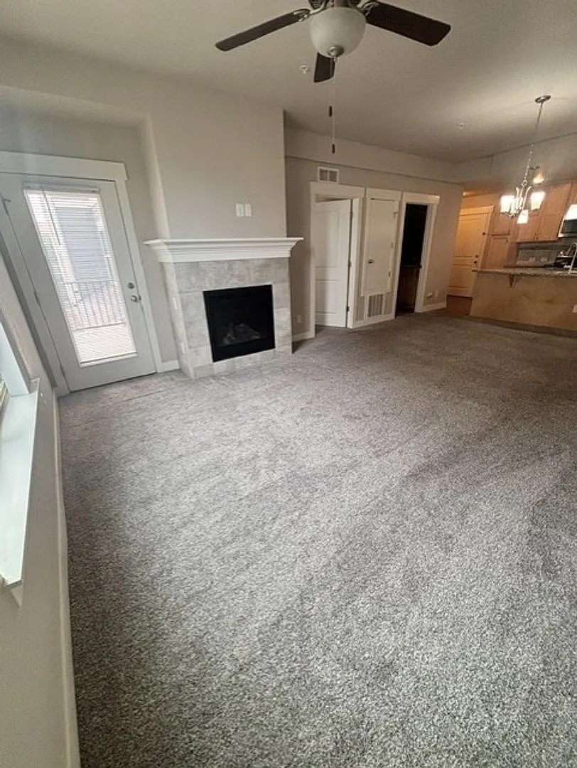 $200 Off First Month! Secure, Stylish & Convenient 2 Bed Condo in Loveland — Photo 4