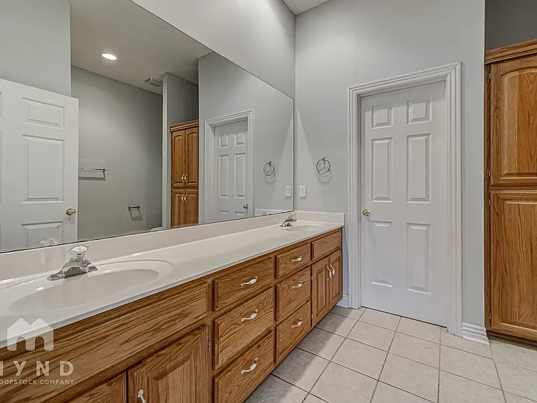 3253 Kickapoo Ave — Photo 14