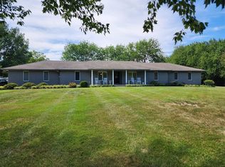 21302 S Shelby Ln, Belton, MO 64012