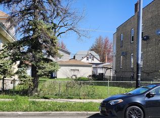 5032 W Addison St, Chicago, IL 60641