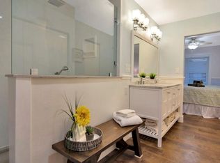 608 Main St, Roanoke, TX 76262