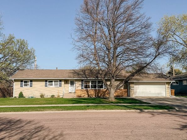 1840 Lampert Dr SE