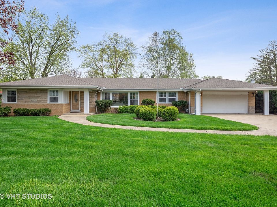 1st image of 22W202 Temple Dr