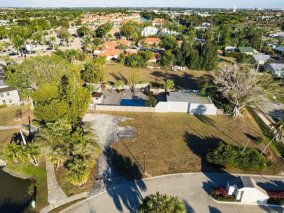 5th image of 11780 Iona Rd