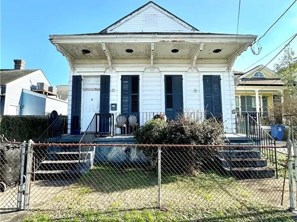 2608 Magnolia St, New Orleans, LA 70113