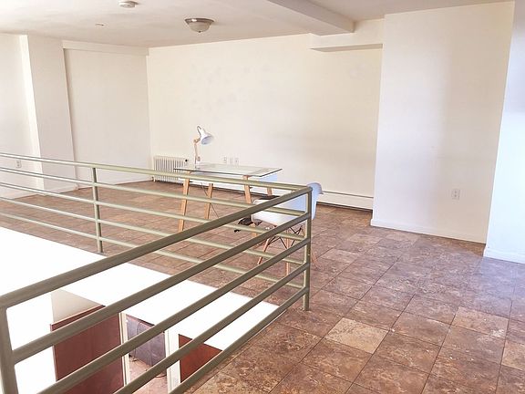 3rd image of 3616 Astoria Blvd APT 6D