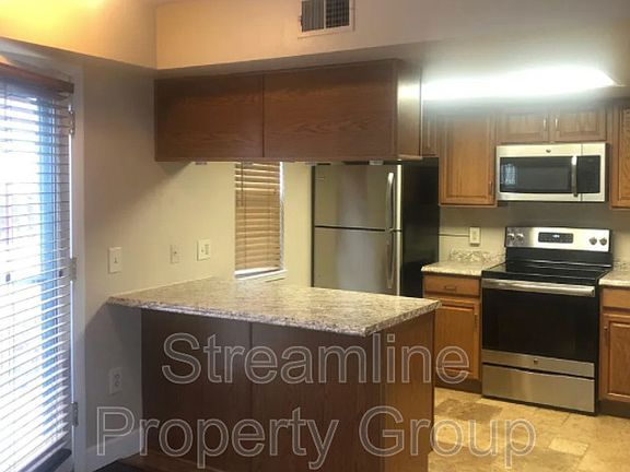 5th image of 1201 Galapago St Unit 92