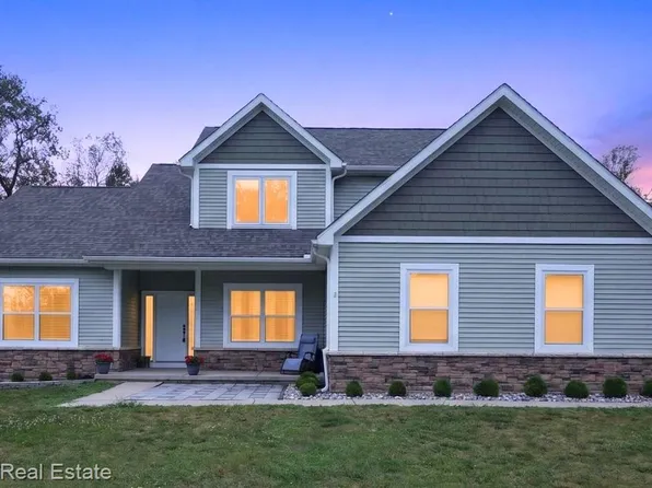 5127 Clyde Rd, Howell, MI 48855