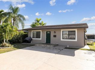 6102 NW 68th Ave, Tamarac, FL 33321