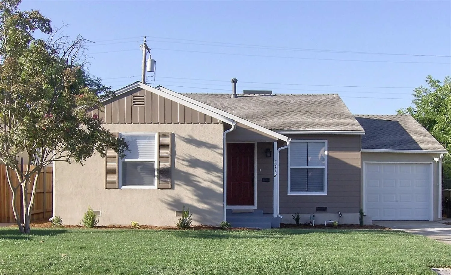 1448 Kitchner Rd photo 1