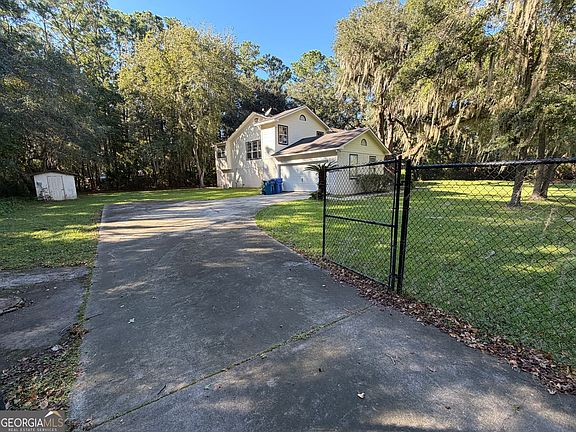 4th image of 72 Marsh Oak Dr