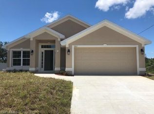 1917 Richland Ave, Lehigh Acres, FL 33972