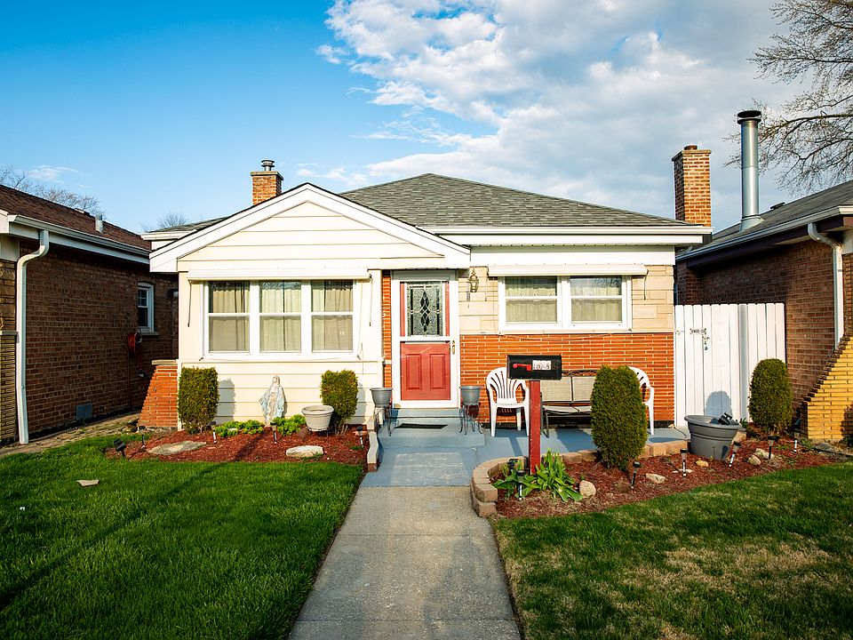 1st image of 4523 Cracow Ave