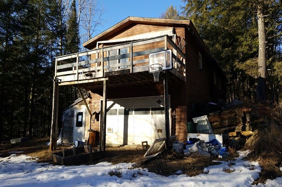 2nd image of 8 Kennedy Dr