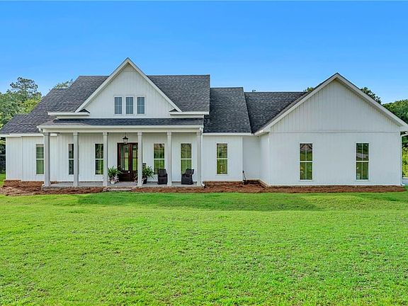 2nd image of 3387 Deer Crest Dr