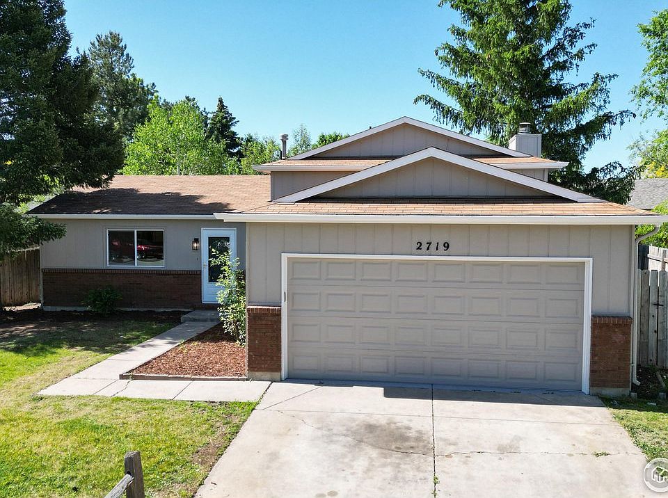 1st image of 2719 Wyandotte Dr
