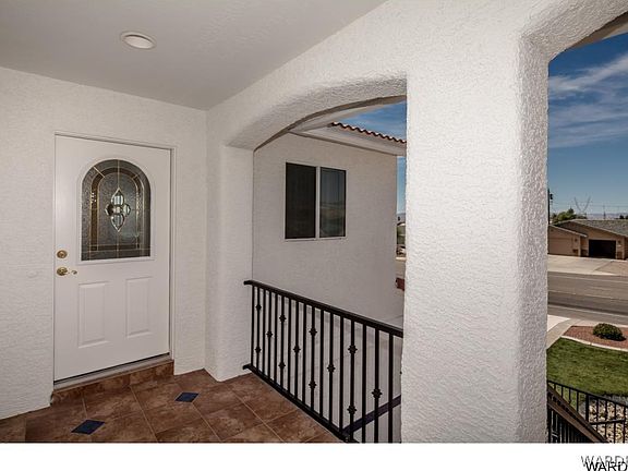 4th image of 3540 Jamaica Boulevard S