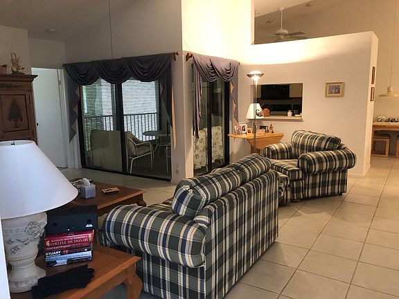 2nd image of 5891 Parkwalk Dr