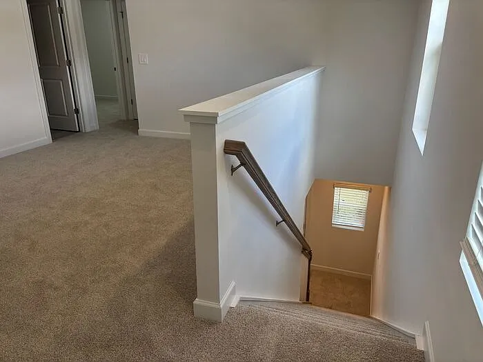424 Luna Ln — Photo 15