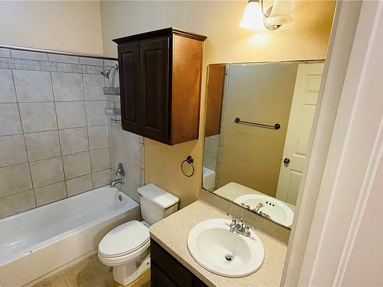 1425 W Villa Maria Rd #602 — Photo 26