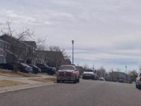 Exterior Neighborhood (street photo)