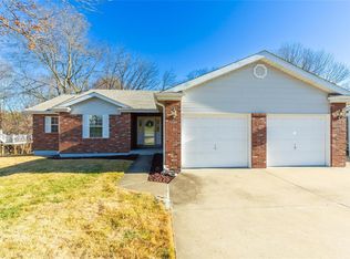 2660 Upper Bottom Loop Rd, Saint Charles, MO 63303
