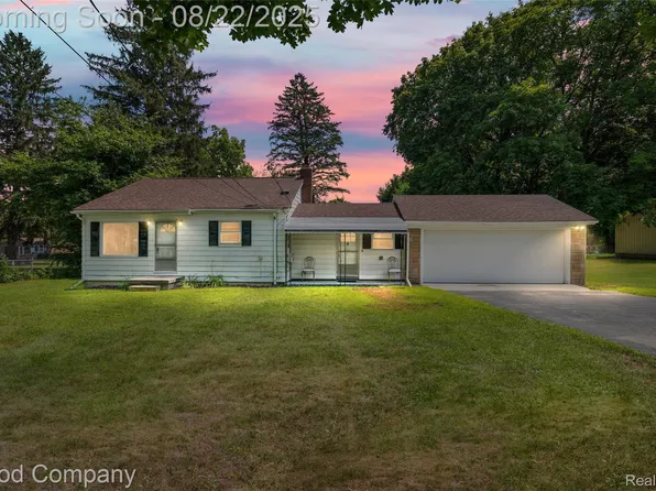 6171 Rawsonville Rd, Van Buren Township, MI 48111