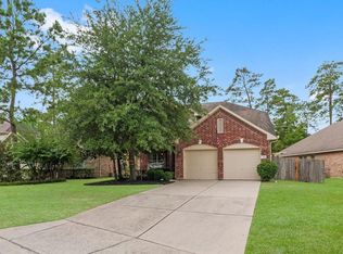 2 Milepost Ct, The Woodlands, TX 77382