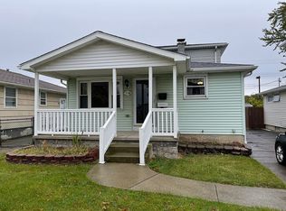 118 Oakview Dr, Tonawanda, NY 14150
