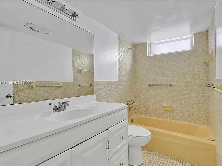 2920 Point East Dr #N408 — Photo 13