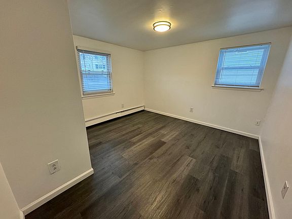 4th image of 1 East Dr #1