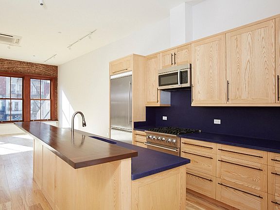 5th image of 265 Bowery