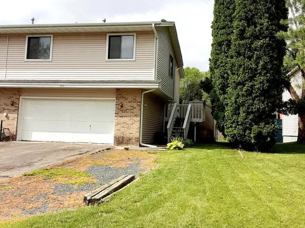 1876 Deer Hills Trl, Eagan, MN 55122