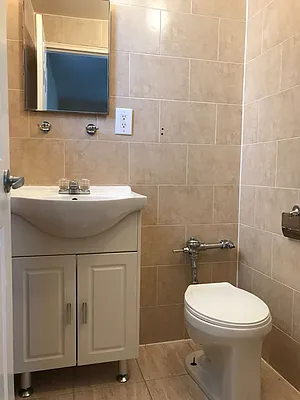 Rented by Kew Forest Realty Inc | media 12