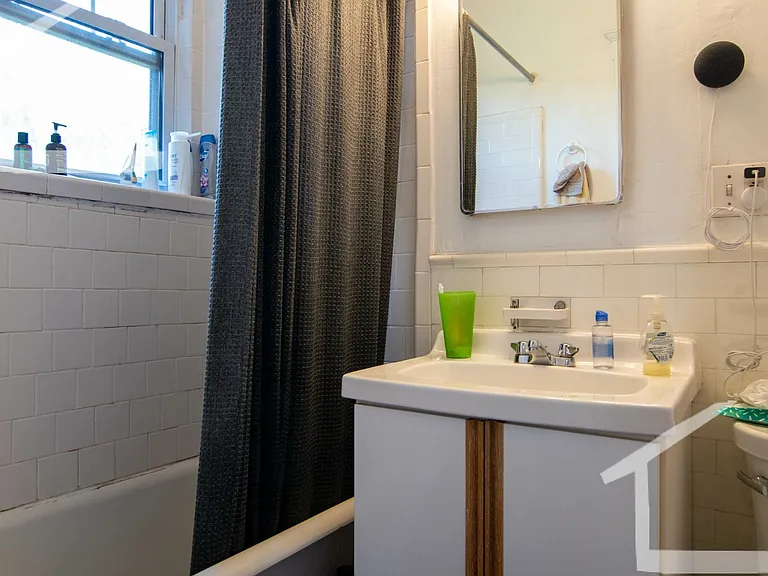 33 Mount Hood Rd #2 — Photo 18