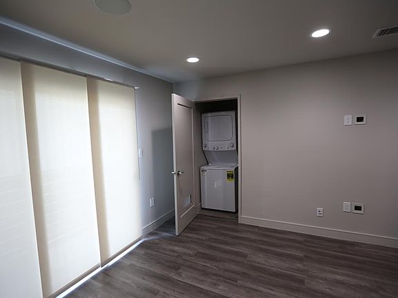 4th image of 1342 N Fairfax Ave APT 8