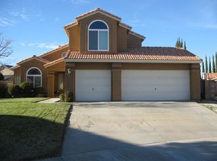 2659 Sycamore Ln, Palmdale, CA 93551