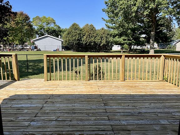 2nd image of 2116 Hermitage Ln