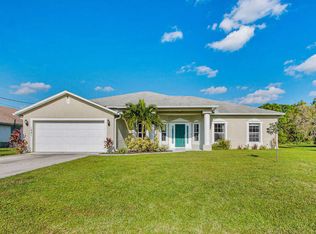 1841 SW Hampshire Ln, Port Saint Lucie, FL 34953