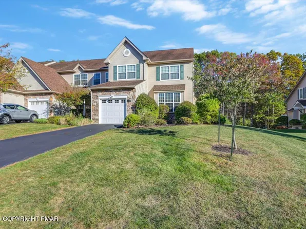 1772 Big Ridge Dr, East Stroudsburg, PA 18302