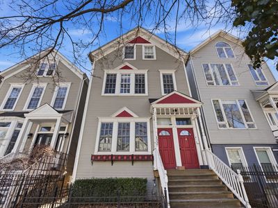 1337 W Barry Ave, Chicago, IL, 60657