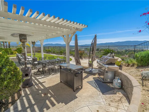 28076 Bridlewood Dr, Castaic, CA 91384