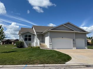 13404 E Laguna Cir, Wichita, KS 67230