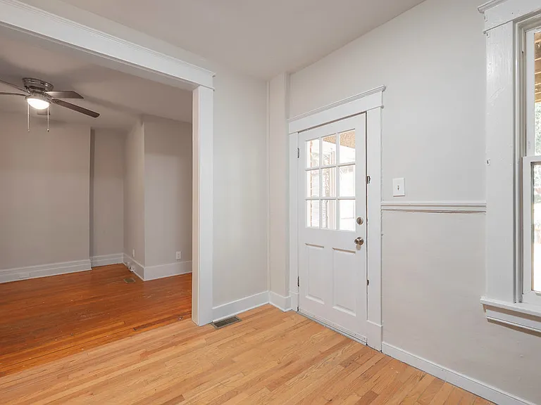 306 S Colonial Ave #1 — Photo 22