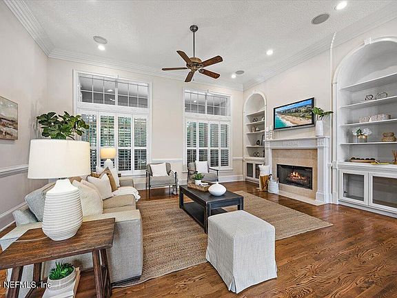 3rd image of 8151 WEKIVA Way
