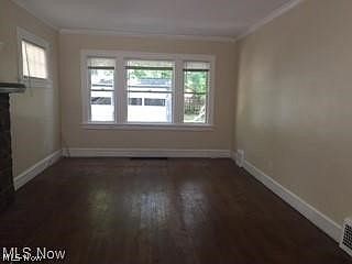 4th image of 1033 Rushleigh Rd