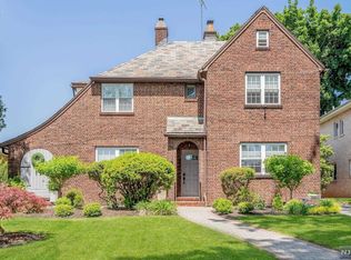 487 Morse Ave, Ridgefield, NJ 07657