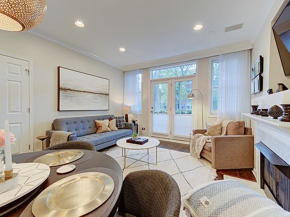 5th image of 1420 W Hollywood Ave APT 1